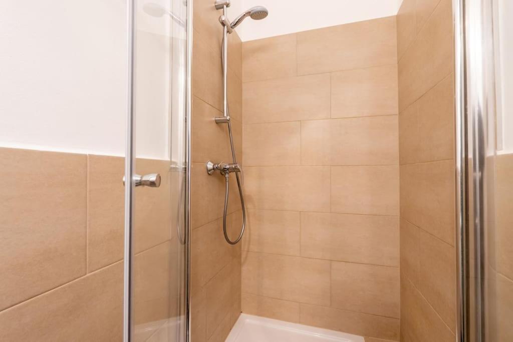 Practical 1Br Flat By Center By Hm Apartment เวียนนา ภายนอก รูปภาพ